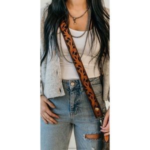 Tooled leather purse strap